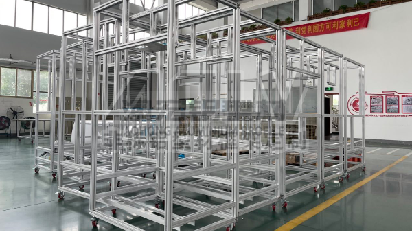 工业铝型材框架与钣金件的专业连接方法