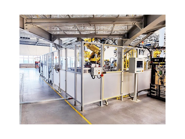 保护机器人的安全围栏