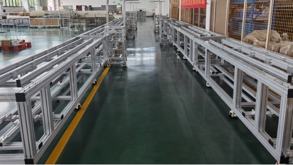 再获信任！100100重型铝型材打造高效“流水线”